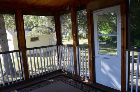 1111 N 6th St, Montevideo, MN 56265 photo 3