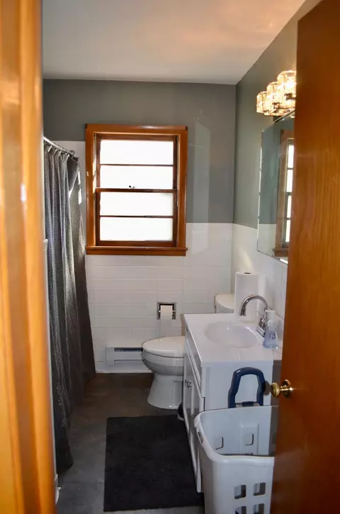1111 N 6th St, Montevideo, MN 56265 photo 9