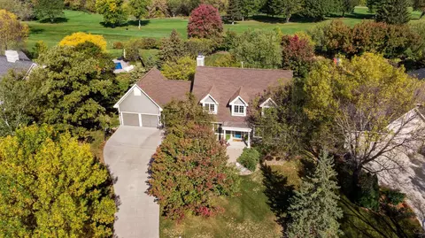 2383 Golf View Dr, River Falls, WI 54022