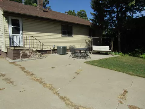 36 N Bordson St, Appleton, MN 56208 photo 3
