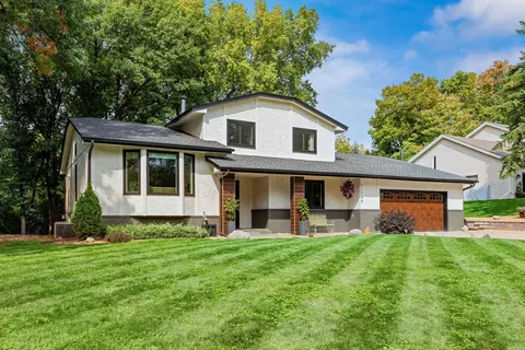 11740 52nd Ave N, Plymouth, MN 55442