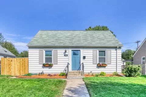 904 Wilder St S, Saint Paul, MN 55116
