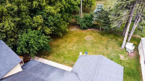 528 9th St NW, Faribault, MN 55021 photo 6
