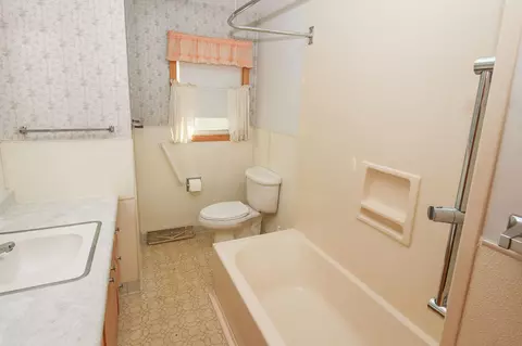 1220 8th Ave N, Saint Cloud, MN 56303 photo 8