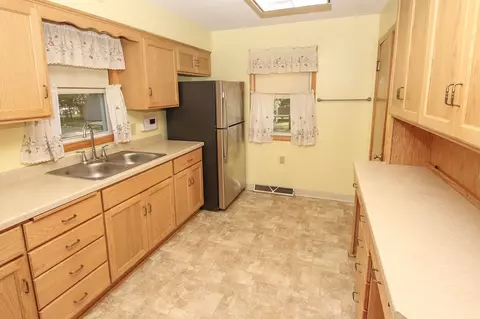 1220 8th Ave N, Saint Cloud, MN 56303 photo 3