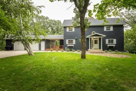 811 Scenic Heights Rd NE, Alexandria, MN 56308