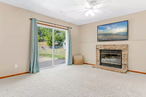 3609 Blue Jay Way, Eagan, MN 55123 photo 21