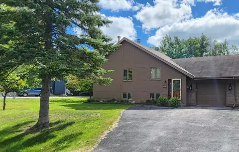 209 Shorewood Dr # A, International Falls, MN 56649