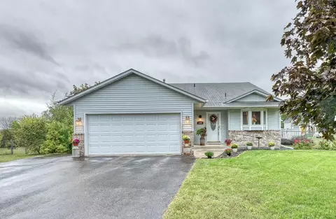 1765 Lincoln Ave, Saint Paul Park, MN 55071