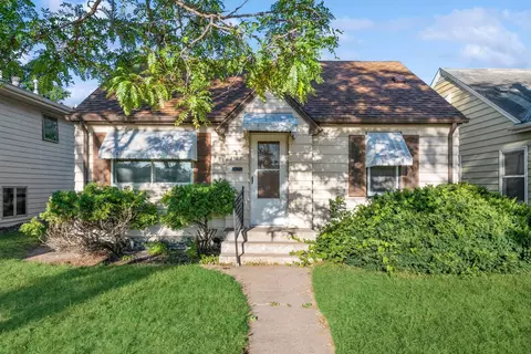 3727 Lee Ave N, Robbinsdale, MN 55422