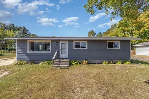 311 Sunrise Dr, Somerset, WI 54025