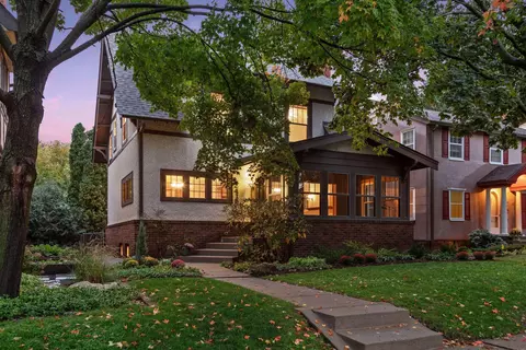 2415 Sheridan Ave S, Minneapolis, MN 55405