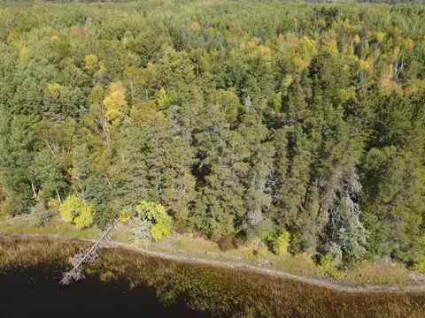 22298 S Crooked Lk Rd, Bovey, MN 55709