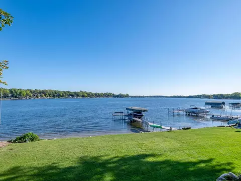 3560 Tuxedo Rd, Minnetrista, MN 55364