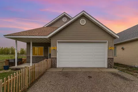 203 7 12 Ave, Arlington, MN 55307