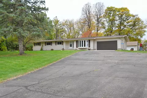 16950 Elmore Trl, Faribault, MN 55021 photo 3