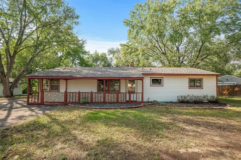 9920 Kumquat St NW, Coon Rapids, MN 55433