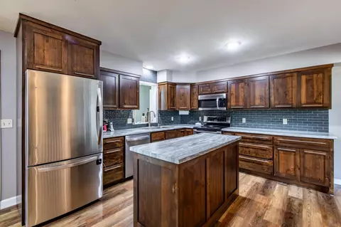 105 8th Ave NW, Plainview, MN 55964 photo 6