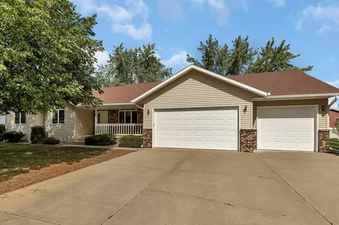 1211 E Baker St, Saint Joseph, MN 56374