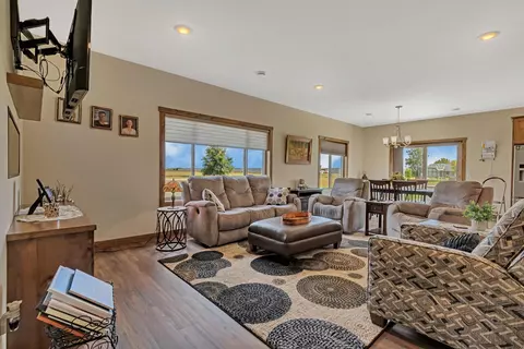 202 15th St N, Cold Spring, MN 56320 photo 4