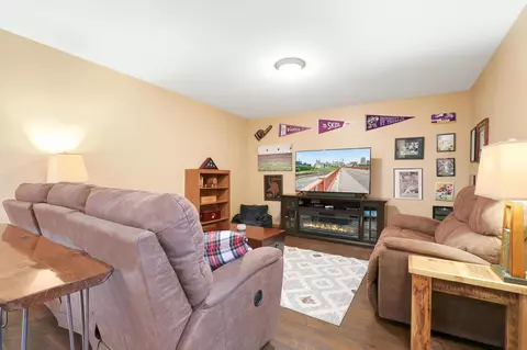 4629 Stonecliffe Dr, Eagan, MN 55122 photo 33