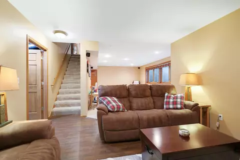 4629 Stonecliffe Dr, Eagan, MN 55122 photo 34