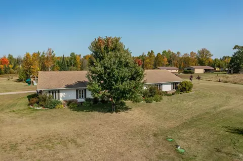 48947 County Road 152, Deer River, MN 56636
