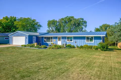 1094 Monroe St, Prescott, WI 54021