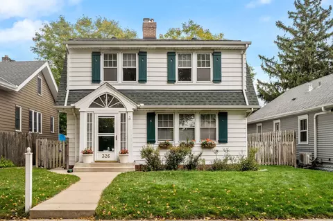 326 Brimhall St, Saint Paul, MN 55105