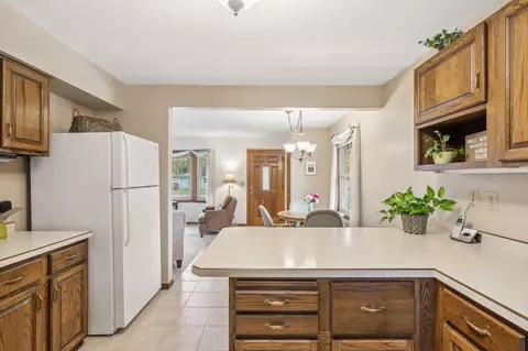 40 E 94 12 St, Bloomington, MN 55420 photo 22