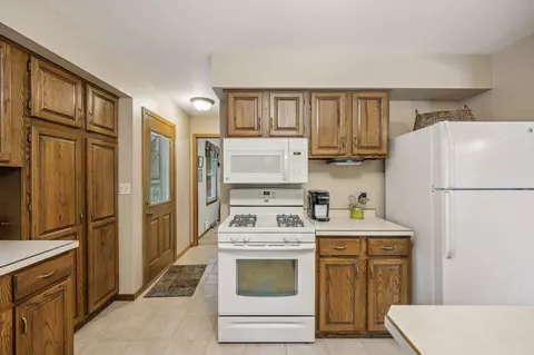 40 E 94 12 St, Bloomington, MN 55420 photo 19