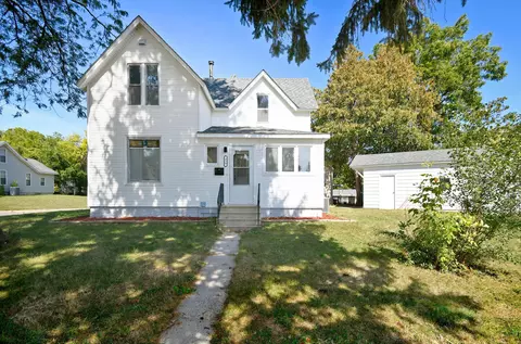 430 Fairview St, Owatonna, MN 55060