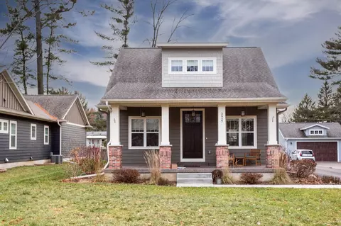 3927 Harless Rd, Eau Claire, WI 54701