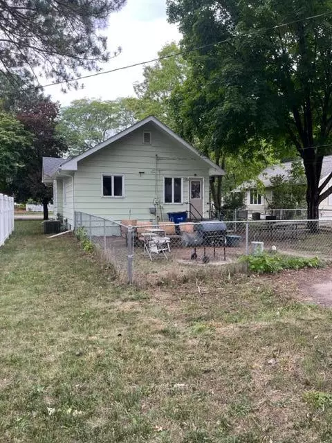 922 9th Ave SE, Saint Cloud, MN 56304 photo 3