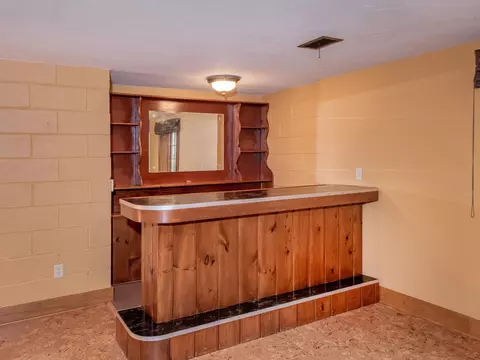 8915 River Ridge Rd, Bloomington, MN 55425 photo 44