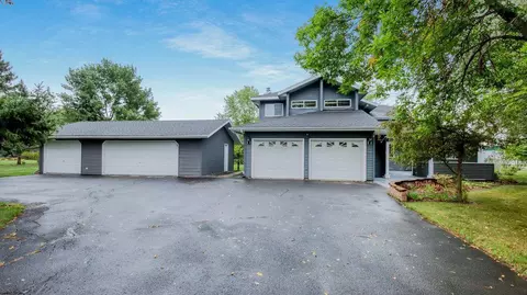 520 Westview Dr, Barron, WI 54812