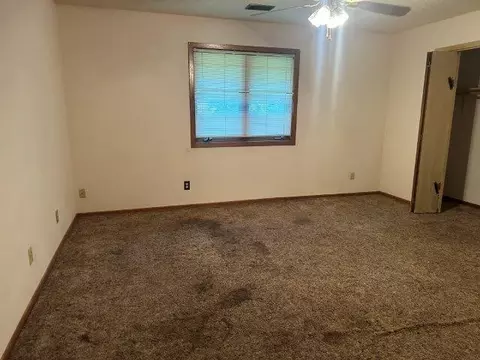 502 9th St SW, Braham, MN 55006 photo 7