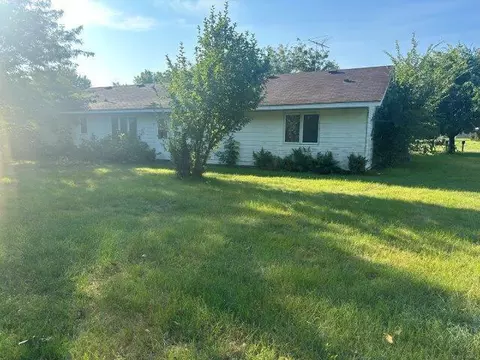 502 9th St SW, Braham, MN 55006 photo 21