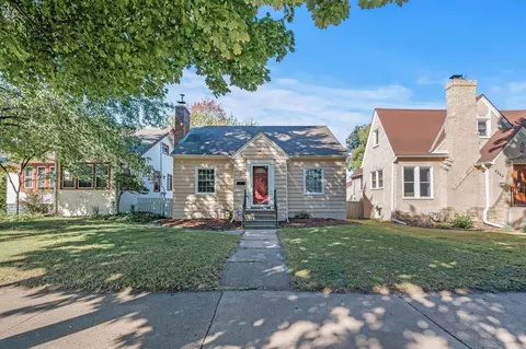 4246 Portland Ave S, Minneapolis, MN 55407