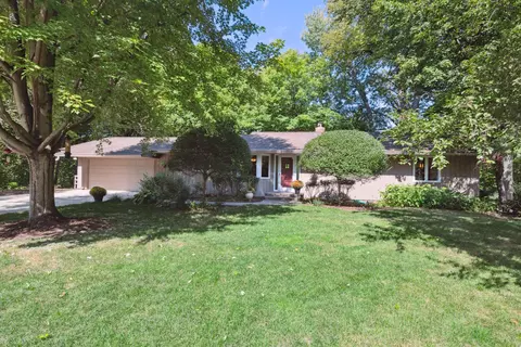 4036 Kerry Ct, Minnetonka, MN 55345