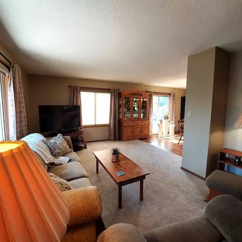 801 11 12 Ave SE, Willmar, MN 56201 photo 8