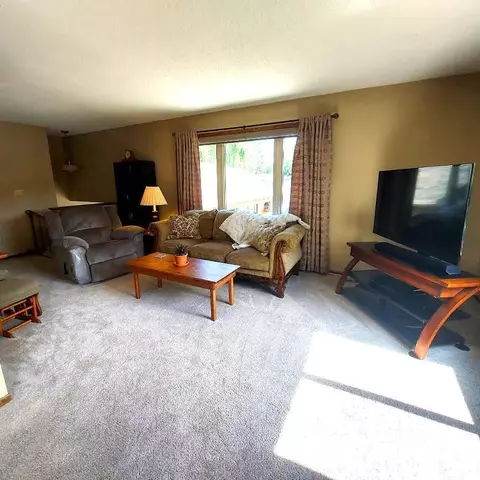 801 11 12 Ave SE, Willmar, MN 56201 photo 5