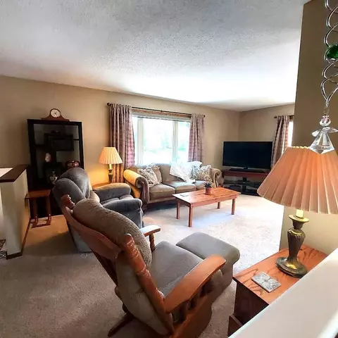 801 11 12 Ave SE, Willmar, MN 56201 photo 7