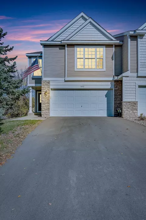 5052 Bluff Heights Trl SE, Prior Lake, MN 55372