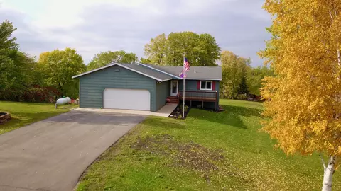 3932 Sunny Brook Dr NW, Alexandria, MN 56308