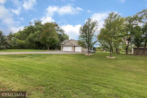 19690 207th St NW, Big Lake, MN 55309