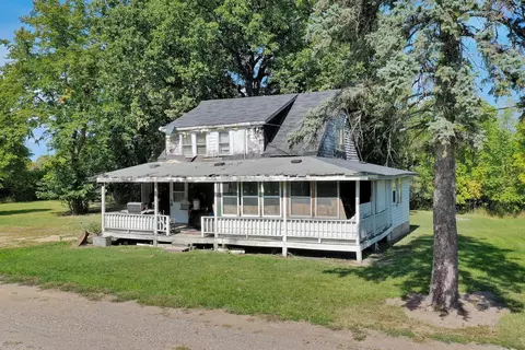 32380 Redwing Ave, Shafer, MN 55074