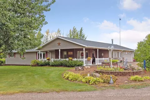 16460 100th St SW, Cokato, MN 55321