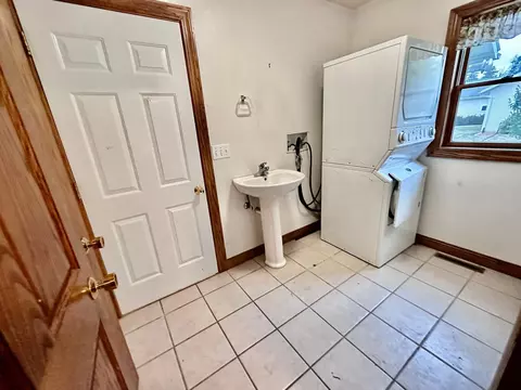 103 Cherrywood Dr, Mabel, MN 55954 photo 4