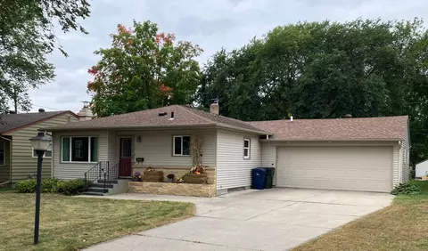 1219 N Lake St, Fergus Falls, MN 56537